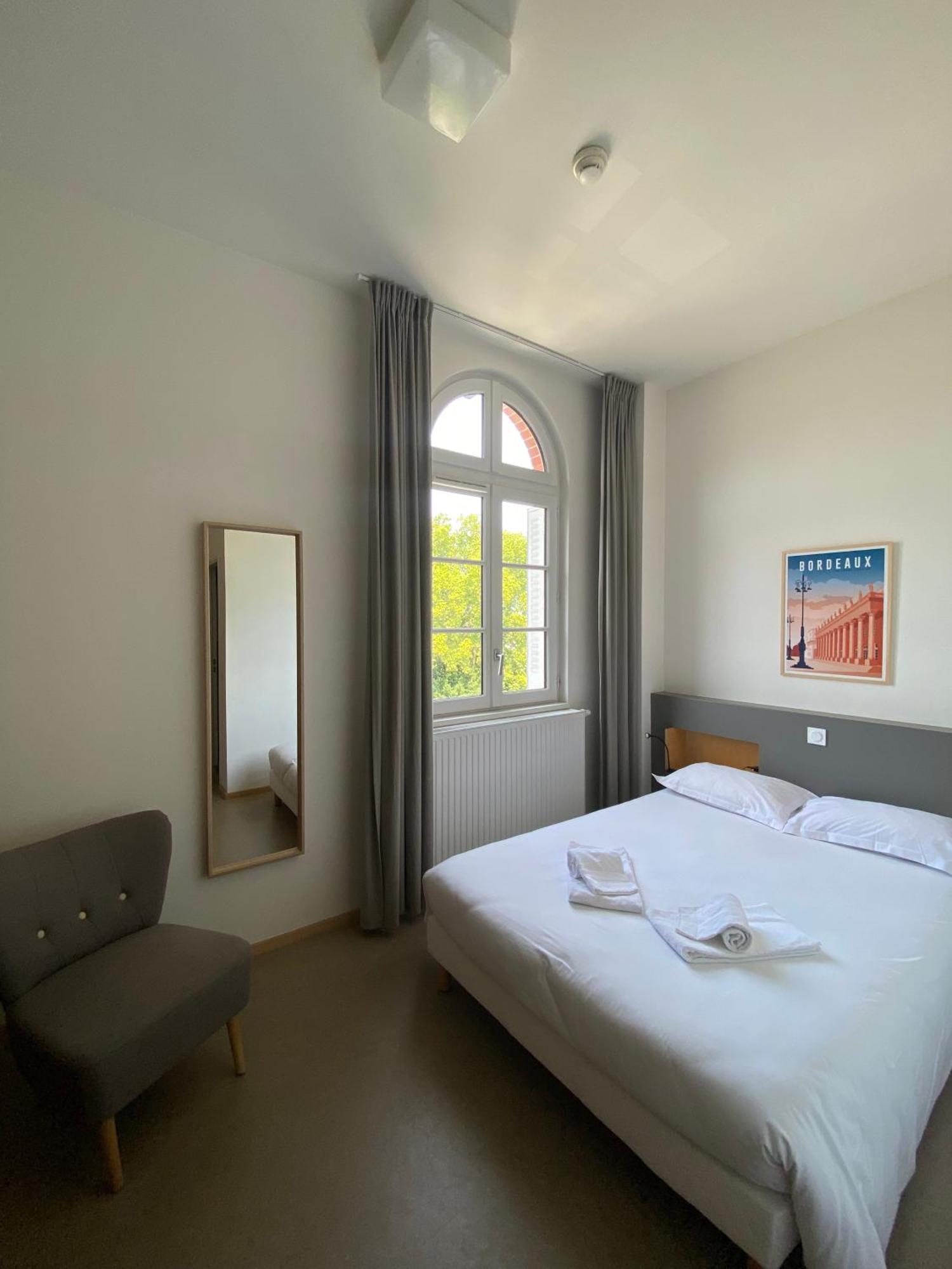 Hotel Saint Louis Beaulieu - Бордо Экстерьер фото